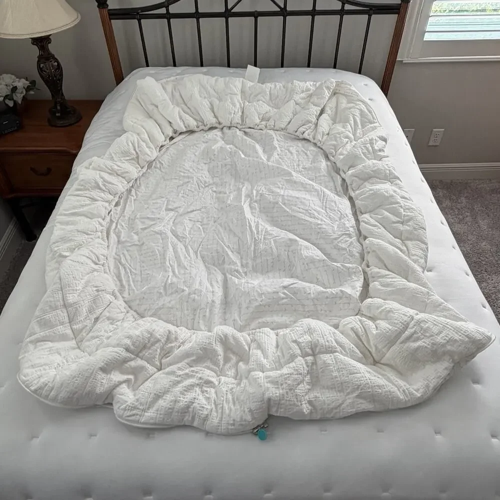 Beddy's Comforter bedding size full White diamond print Top Bottom 2 Pillow Sham